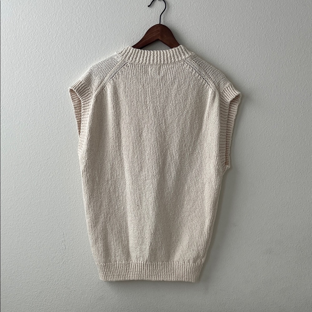 NWOT Zara Men's V-Neck Cream Sweater Vest - Picture 3 of 4